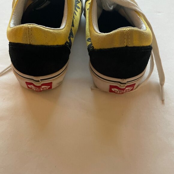 Vans Peanuts Charlie Brown Sneakers size 3.5 - Picture 6 of 10